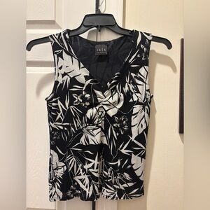 Black and White Floral Women's Sleeveless Top
